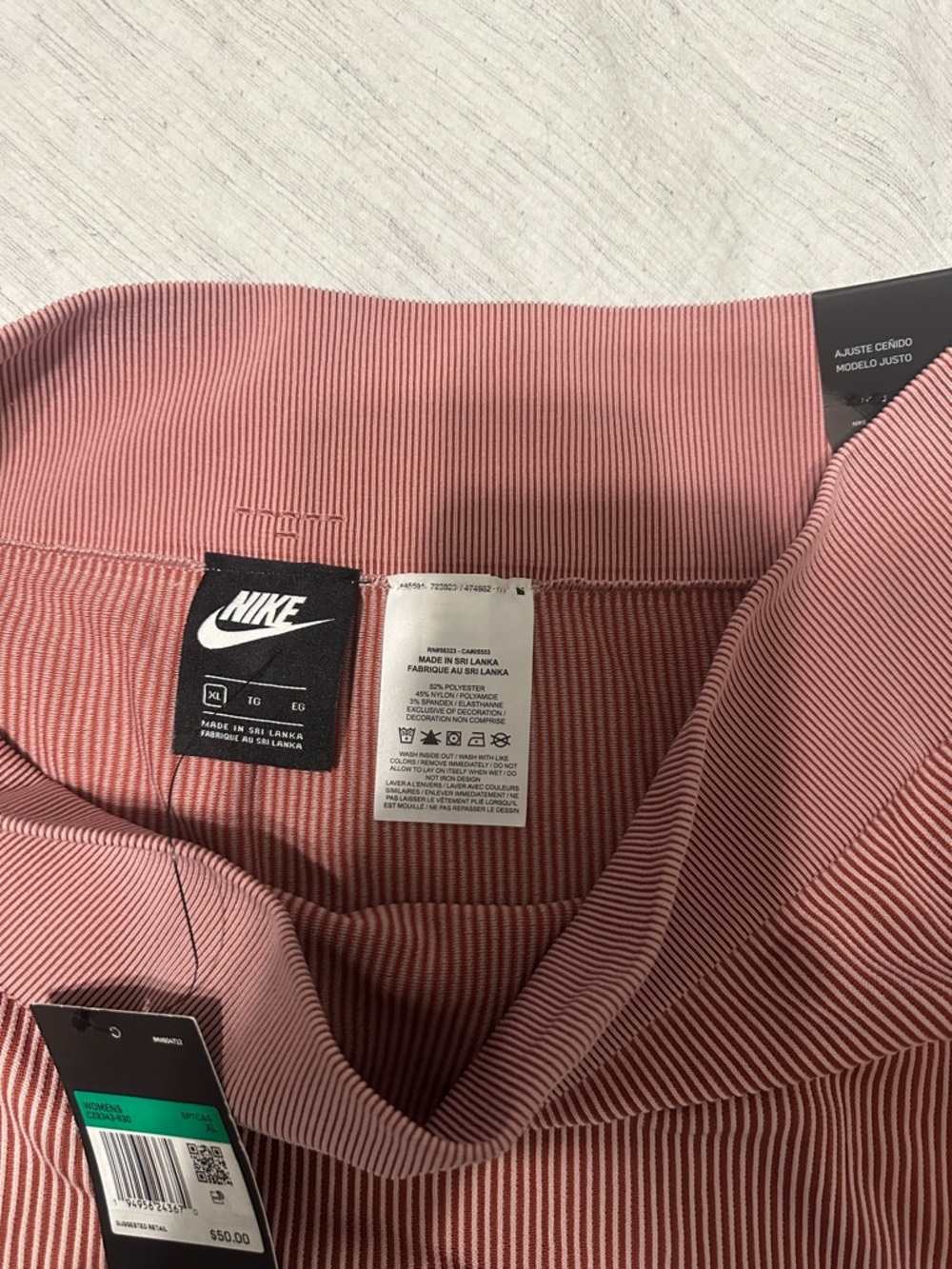 Nike Women’s Dusty Rose Ribbed Mini Skirt - Picture 4 of 6